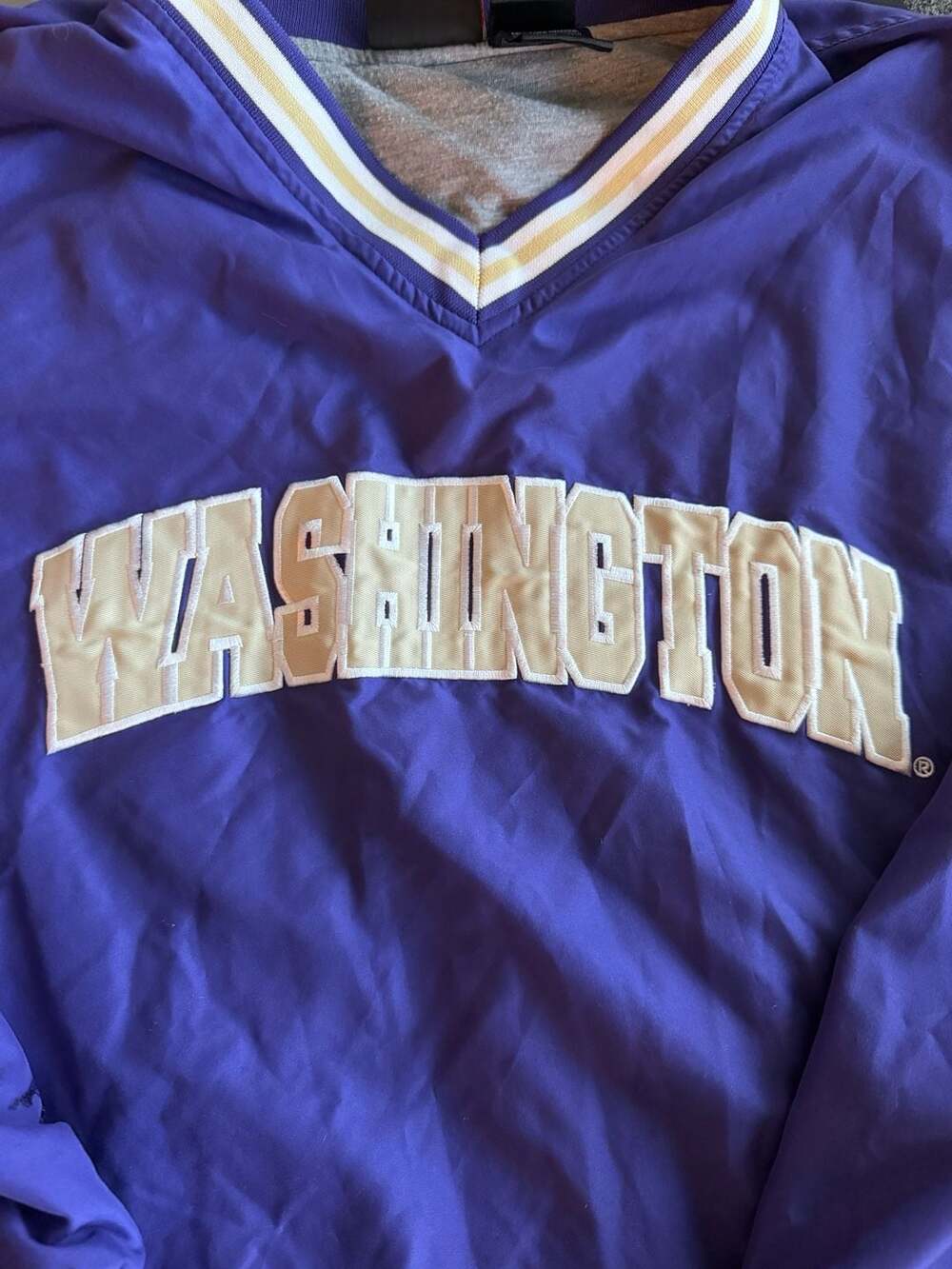 Vintage Team Athletics Washington Huskies Pullover Jacket